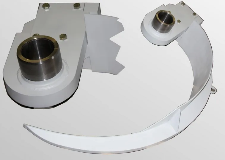 Sweep arm with hub